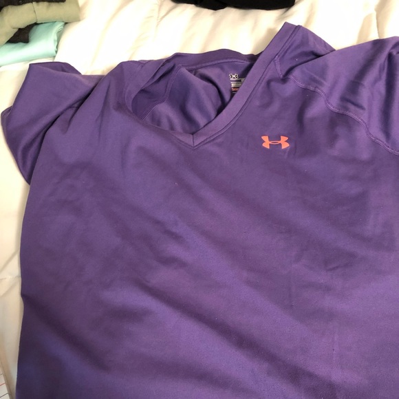 Clothes - Picture 3 of 8